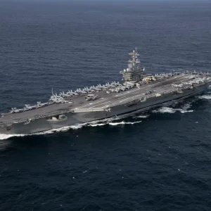 USS Abraham Lincoln (CVN-72)